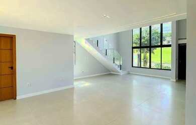 Imagem 12: Casa pronta para morar de Altíssimo Padrão 3 suítes, closet, piscina privativa, área gourm