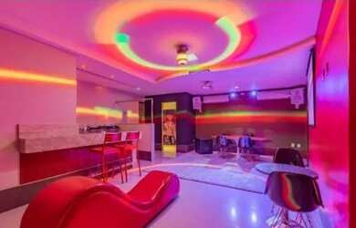 Imagem: A casa possui 3 Dormitórios, 3 Banheiros, 3 Vagas na garagem