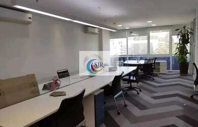 Imagem: O depósito possui 5 Vagas na garagem, 222m² de Área, Imóvel