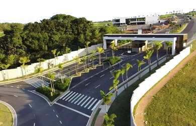 Imagem: O terreno possui 1.000m² de Área e está localizado em Jardim