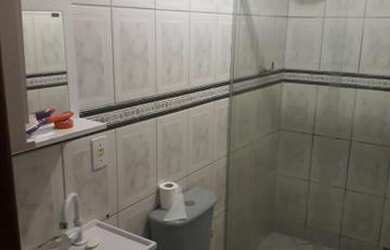 Imagem: A casa possui 3 Dormitórios, 2 Banheiros, 65m² de Área, Churrasqueira