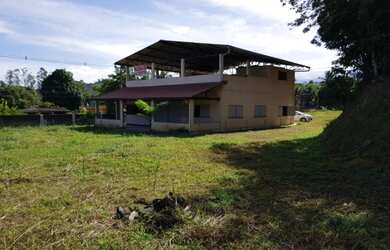 Imagem: O depósito possui 5 Vagas na garagem, 500m² de Área, Imóvel