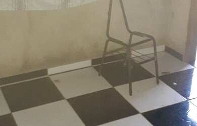 Imagem 5: Casa toda murada. 10m² de Área, 1 Vaga na garageme1 Dormitório