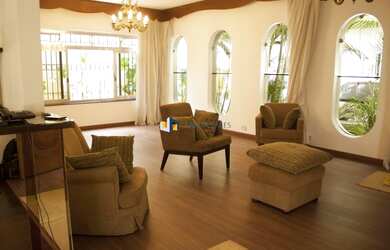 Imagem 1: MARAVILHOSO IMÓVEL. Churrasqueira, 377m² de Área, 4 Vagas na garageme4...