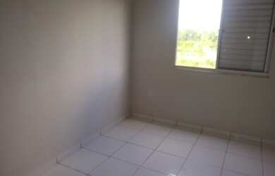 Imagem: O apartamento possui 2 Dormitórios, 1 Banheiro e está localizado