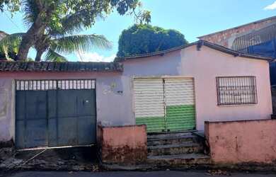 Imagem 2: Vendo casa. Churrasqueira, Varanda, 1 Banheiroe2 Dormitórios