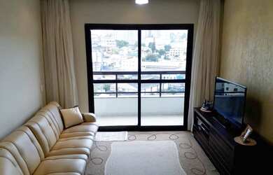 Imagem: O apartamento possui 3 Dormitórios, 2 Banheiros, 2 Vagas na