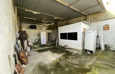 Imagem 3: Galpão área 105 m2. 105m² de Áreae3 Vagas na garagem