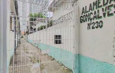 Imagem: A casa possui 2 Dormitórios, 1 Banheiro, 90m² de Área e