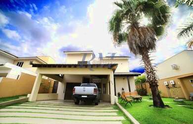 Imagem: A casa em condomínio possui 4 Dormitórios, 5 Banheiros, 2