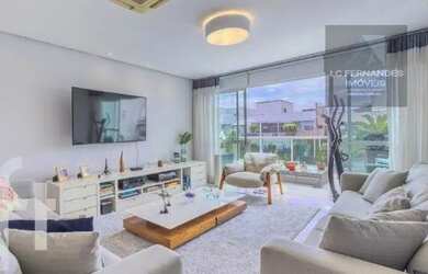 Imagem: O apartamento na cobertura possui 5 Dormitórios, 3 Banheiros