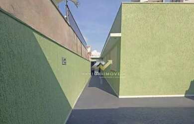 Imagem: O depósito possui 5 Vagas na garagem e 405m² de Área e está