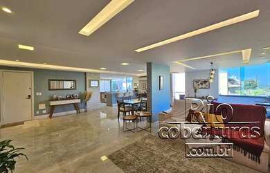 Imagem: O apartamento na cobertura possui 4 Dormitórios, 4 Banheiros