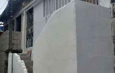 Imagem: A casa possui 2 Dormitórios, 1 Banheiro e está localizado