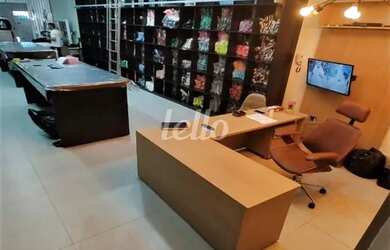 Imagem: O depósito possui 1 Vaga na garagem, 170m² de Área, Imóvel