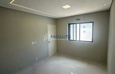 Imagem 5: Vendo casa na Ponta Negra com 275m² 3 suítes,1 master com closet-Condomínio...