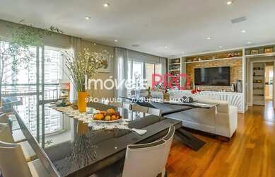 Imagem 4: Apto totalmente reformado de 200m2 com 4 dorm sendo 3 suites e 4 vagas...