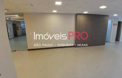 Imagem 6: Conjunto de 330m² em prédio retrofitado na Paulista