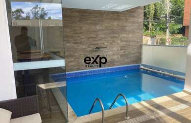 Imagem 11: Apartamento 2 Quartos com Elevador, Planejados e Piscina ? Vista Privilegiada