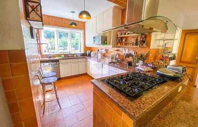 Imagem 16: Casa para venda com 5 quartos, 1366m² - Fazenda Inglesa - Petrópolis/RJ