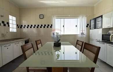 Imagem 12: CASA COM 3 DORMITÓRIOS 1 SUÍTE COM CLOSET NO JARDIM ITAMARATI