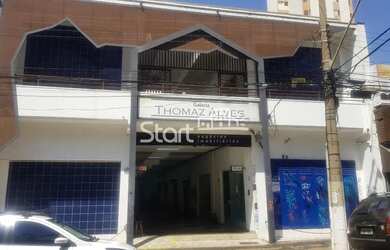 Imagem: O depósito para alugar possui e está localizado em Centro