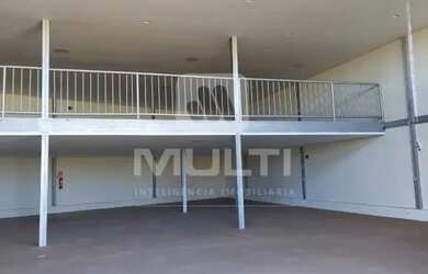 Imagem 6: Galpà o - SANTA MONICA. 388m² de Área, 2 Banheirose1 Dormitório