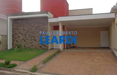 Imagem: A casa em condomínio possui 3 Dormitórios, 4 Banheiros, 2