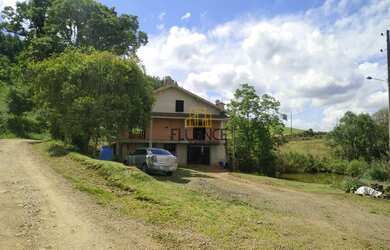 Imagem 3: Sítio à venda, 5 quartos, 2 vagas, Campestre Baixo - Salvador do Sul/RS