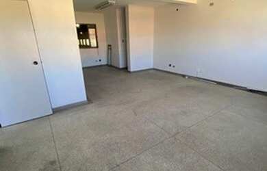 Imagem 2: GALPÃO 1.400 M², TERRENO 1.600 M² ZONA INDUSTRIAL LADO AYRTON SENNA...