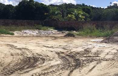 Imagem 6: Lote/Terreno para venda possui 2000 metros quadrados em Coroa Vermelha...