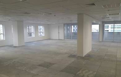 Imagem 2: Sala Omercial com 180m² - 6 vagas de garagem - Alphaville - Barueri/SP