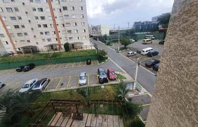 Imagem: O apartamento possui 2 Dormitórios, 1 Banheiro, 2 Vagas na