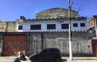 Imagem: O depósito possui 5 Vagas na garagem, 1.050m² de Área, Imóvel