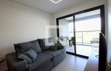 Imagem: O apartamento possui 2 Dormitórios, 2 Banheiros, 2 Vagas na