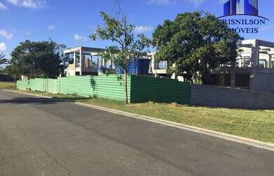 Imagem: O terreno possui 900m² de Área e está localizado em Vila