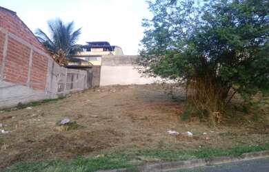 Imagem: O terreno possui 392m² de Área e está localizado em Vila