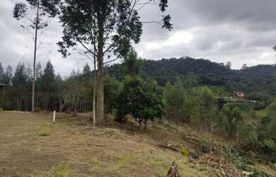 Imagem 10: Vendo terreno na melhor região de Nazaré paulista 5 minutos da represa