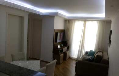 Imagem: O apartamento possui 2 Dormitórios, 1 Banheiro, 1 Vaga na garagem