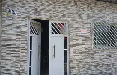 Imagem: A casa possui 2 Dormitórios, 1 Banheiro, 7010m² de Área e