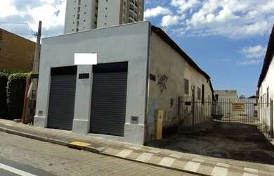 Imagem: O depósito possui 5 Vagas na garagem, 100m² de Área e está