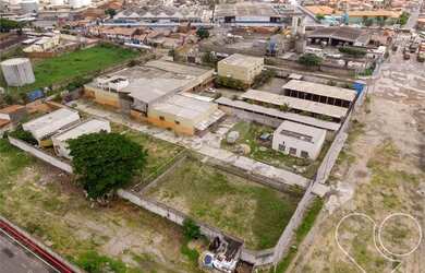 Imagem: O depósito possui 1.837m² de Área e está localizado em