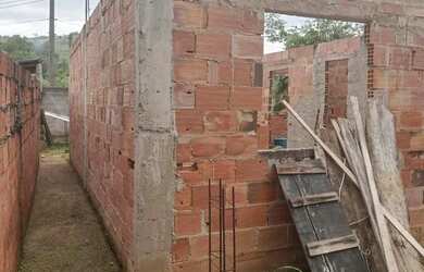 Imagem 3: Terreno com escritura. 100m² de Área