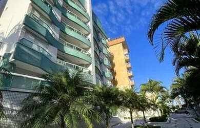 Imagem: O apartamento possui 3 Dormitórios, 1 Banheiro, 1 Vaga na garagem