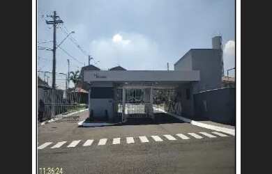 Imagem: A casa possui 2 Dormitórios, 1 Banheiro, 1 Vaga na garagem