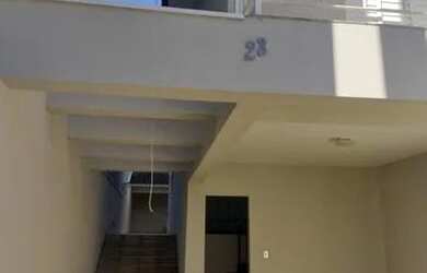 Imagem: A casa possui 3 Dormitórios, 4 Banheiros, 3 Vagas na garagem