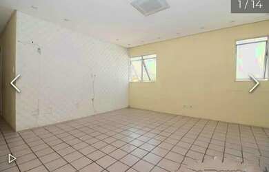 Imagem: O apartamento possui 4 Dormitórios, 3 Banheiros, 2 Vagas na