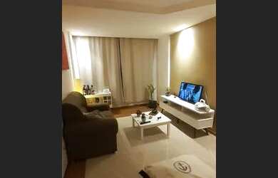 Imagem: O apartamento possui 1 Dormitório, 1 Banheiro, 56m² de Área