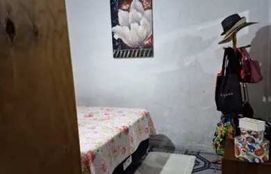 Imagem: A casa possui 5 Dormitórios, 5 Banheiros, 2 Vagas na garagem