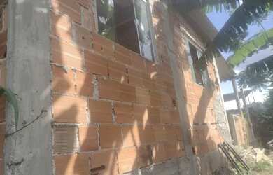 Imagem 2: Casa. Varanda, 1 Banheiroe2 Dormitórios